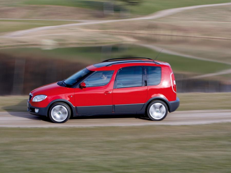  Skoda Roomster Scout 2007 года  (фото 29 из 40)